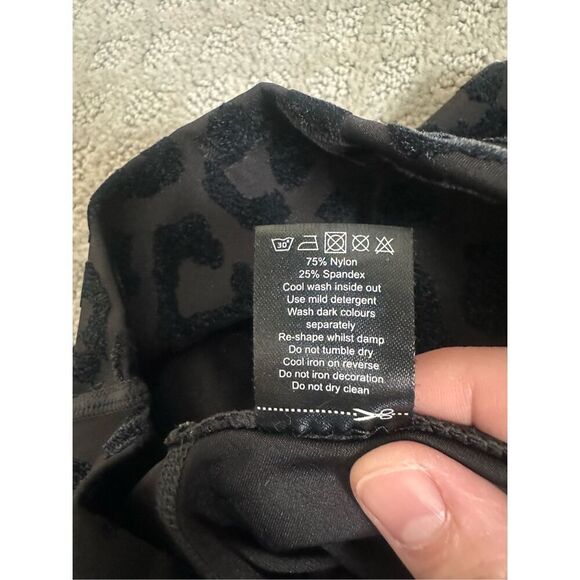 Balance Athletics Luxe Velvet Leopard Print Black Leggings Small - Picture 6 of 7
